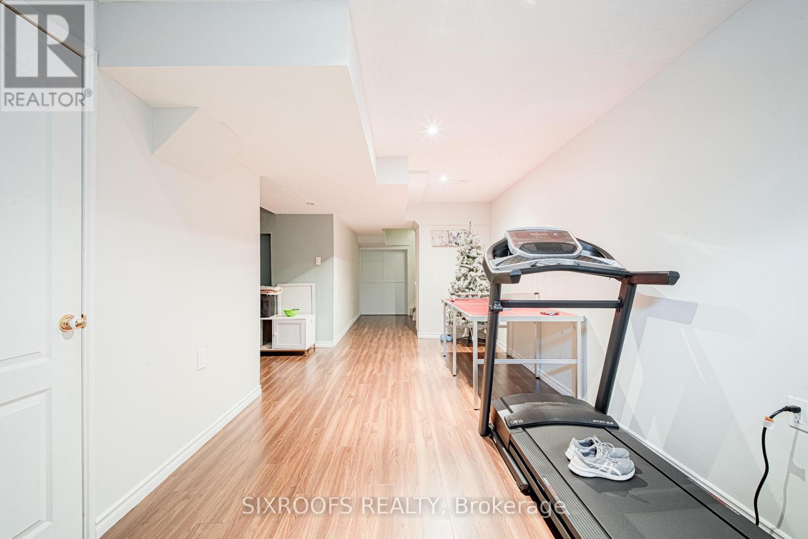 84 Hartford Crescent, Newmarket, Ontario  L3X 2Z5 - Photo 28 - N12572992