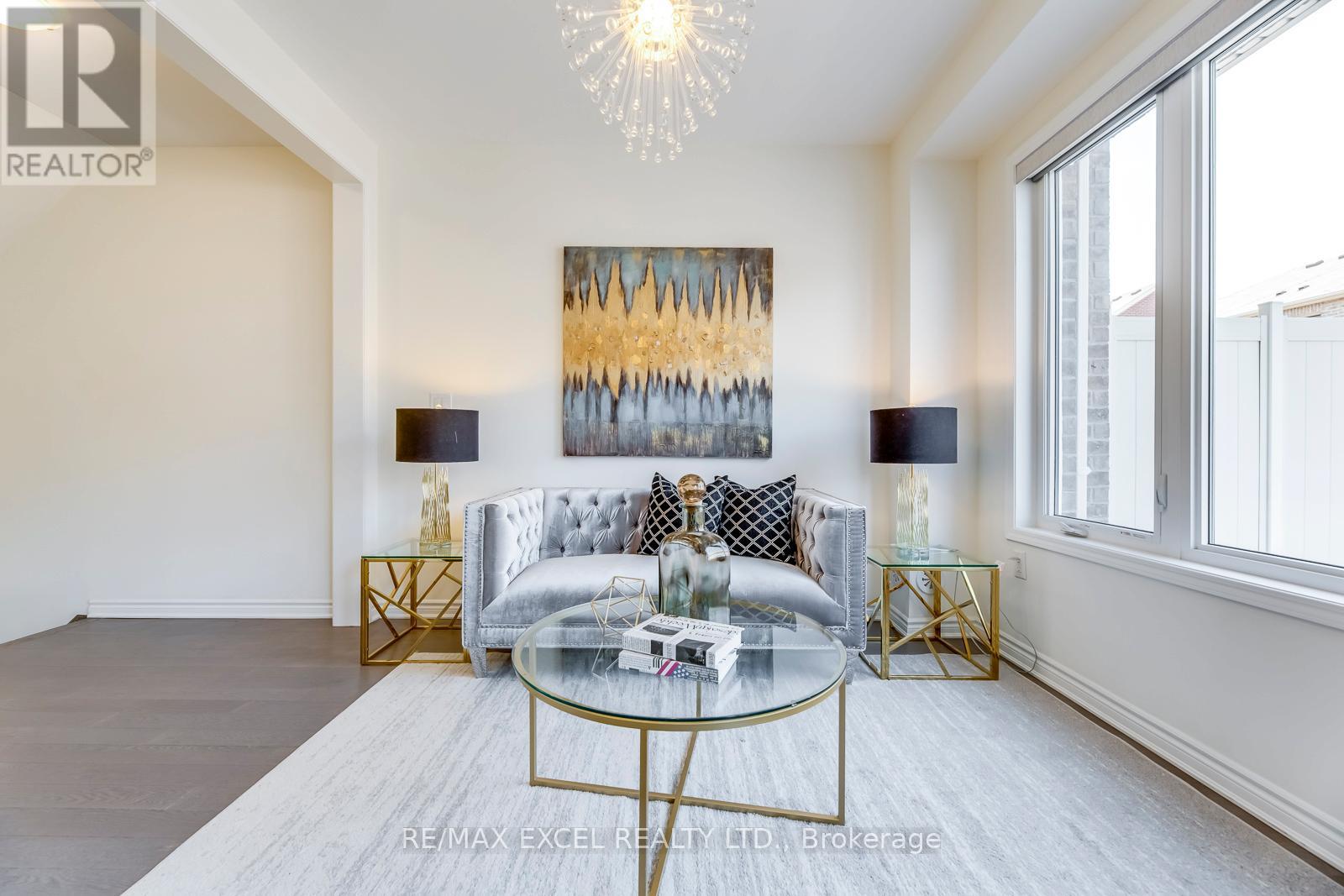 74 William F Bell Parkway, Richmond Hill, Ontario  L4S 0K1 - Photo 10 - N12573014