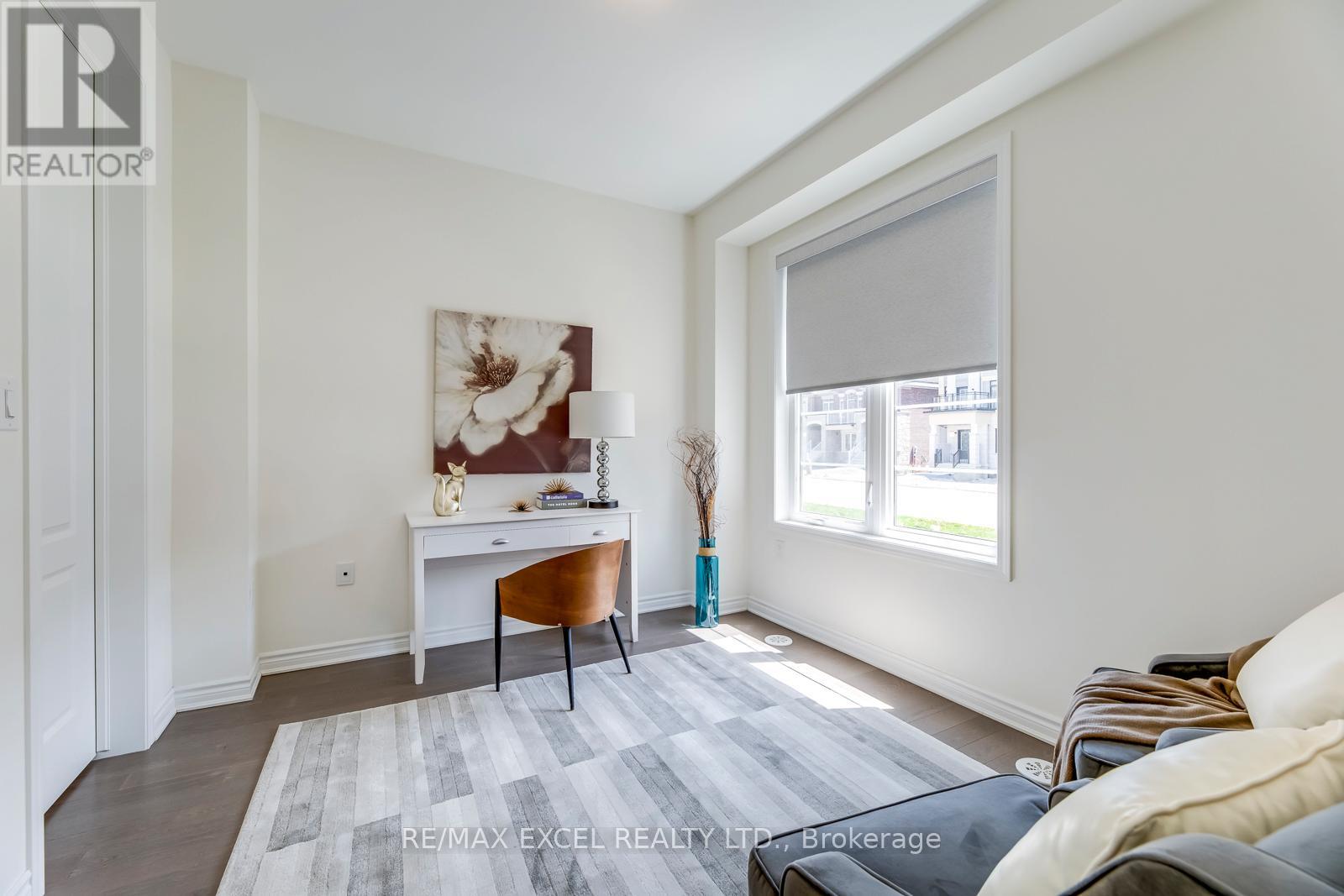 74 William F Bell Parkway, Richmond Hill, Ontario  L4S 0K1 - Photo 4 - N12573014