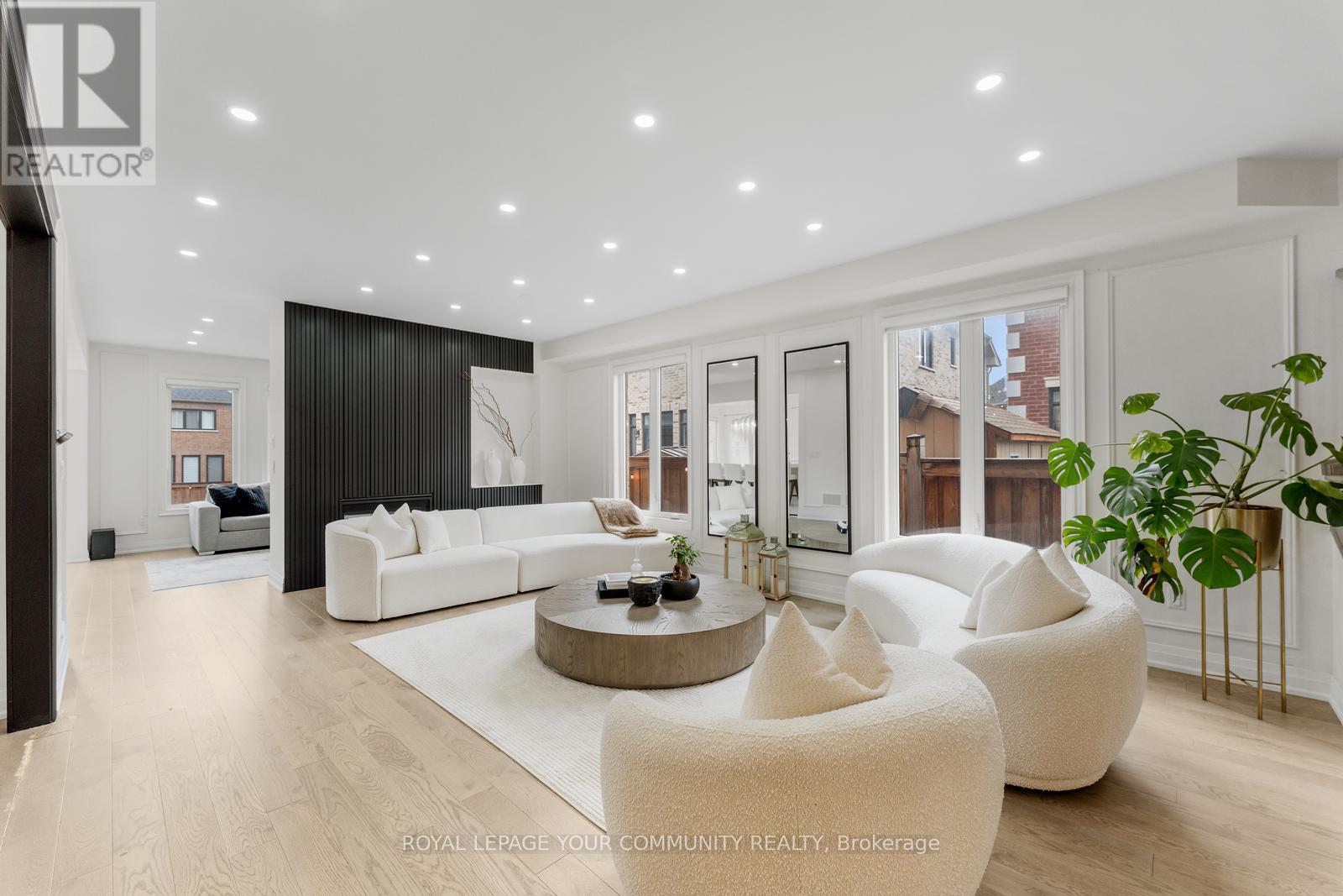 1 Byblos Court, East Gwillimbury, Ontario  L9N 0T3 - Photo 12 - N12573078