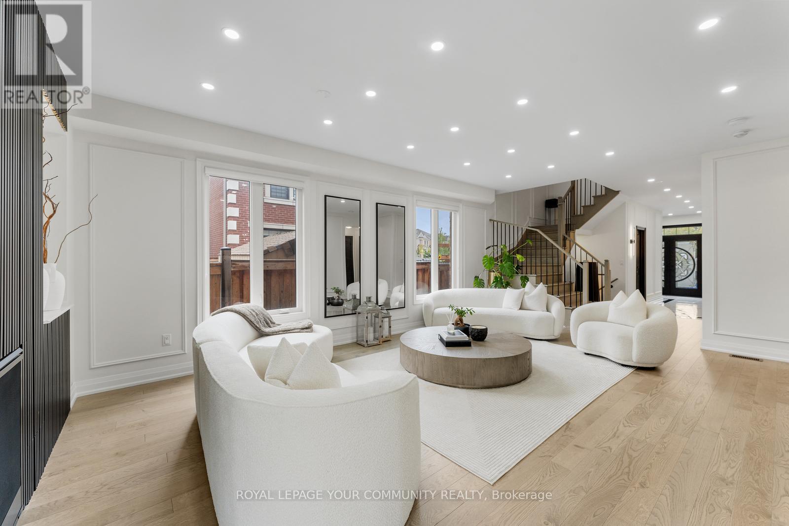 1 Byblos Court, East Gwillimbury, Ontario  L9N 0T3 - Photo 13 - N12573078