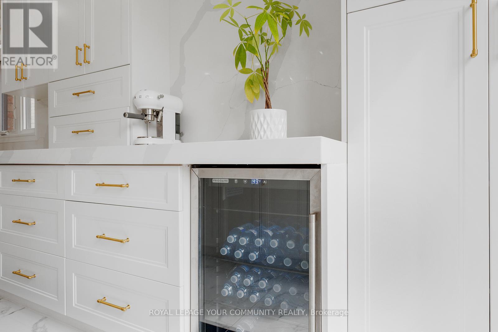 1 Byblos Court, East Gwillimbury, Ontario  L9N 0T3 - Photo 24 - N12573078