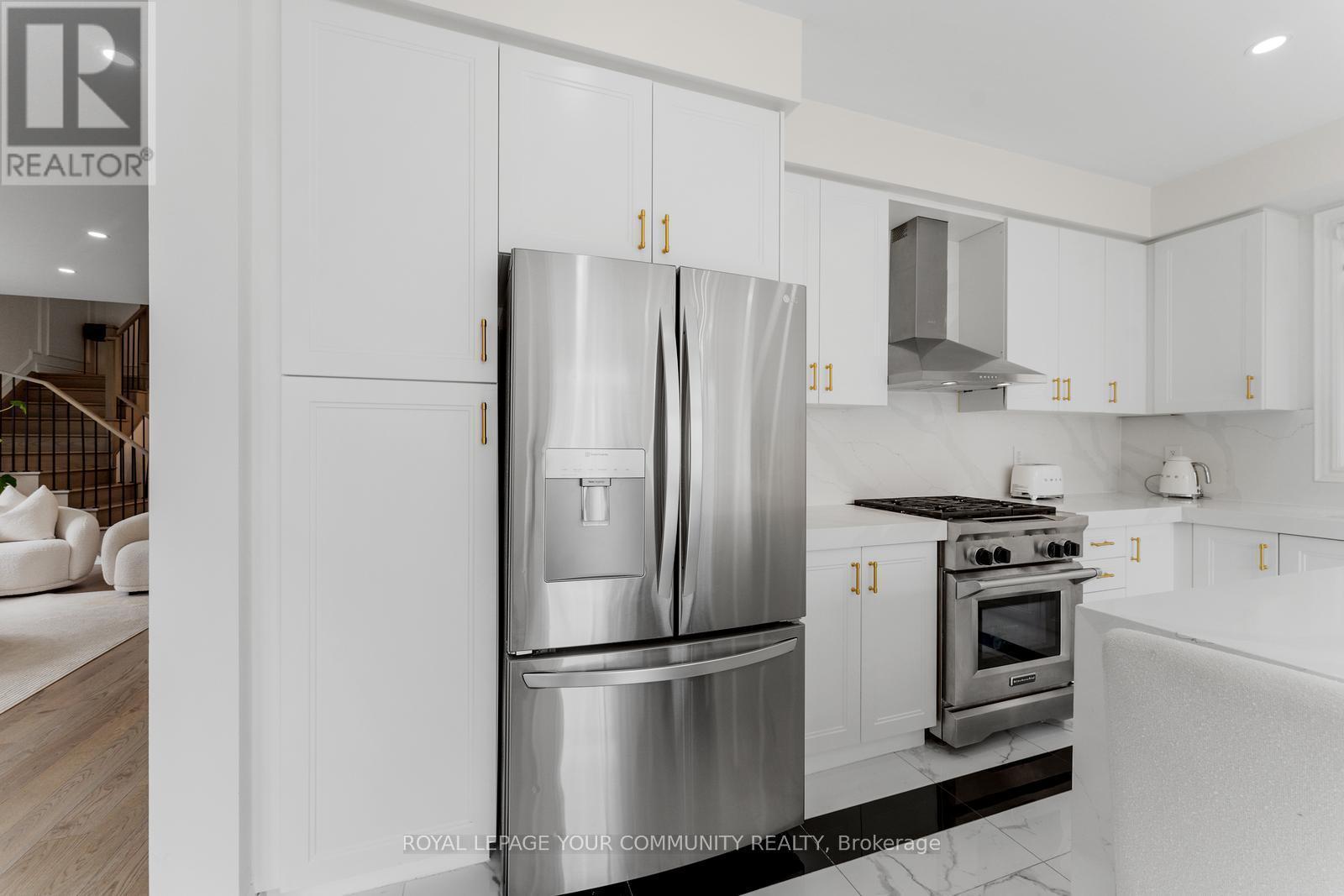 1 Byblos Court, East Gwillimbury, Ontario  L9N 0T3 - Photo 25 - N12573078