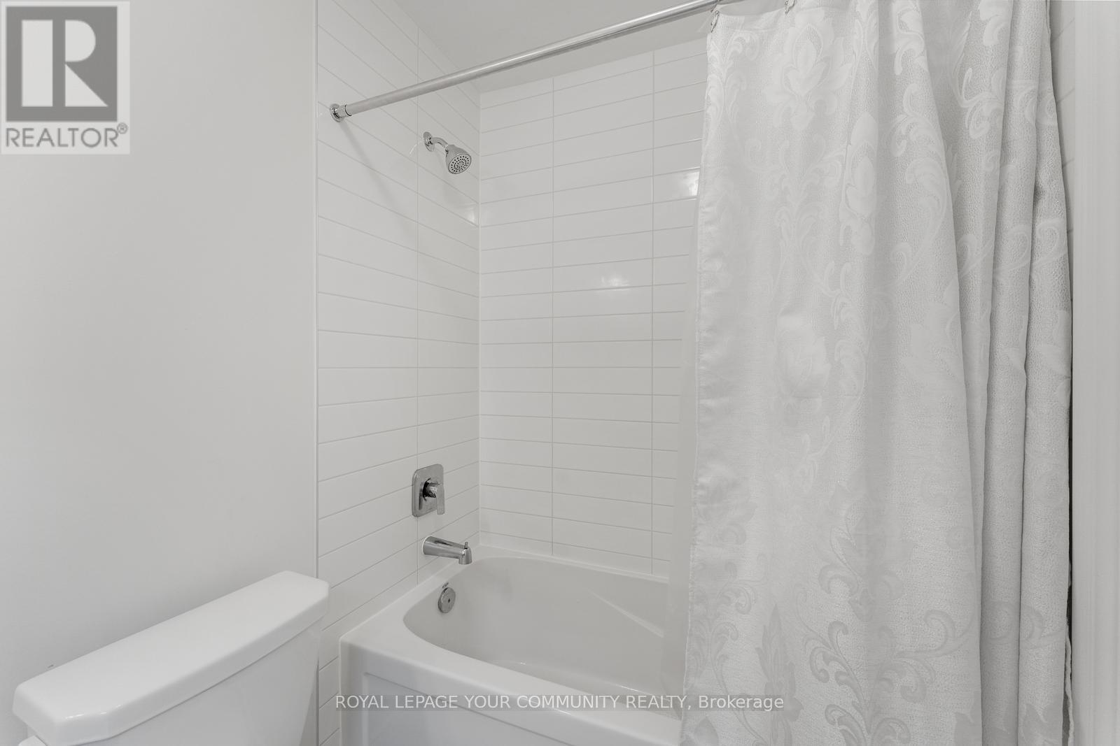 1 Byblos Court, East Gwillimbury, Ontario  L9N 0T3 - Photo 43 - N12573078