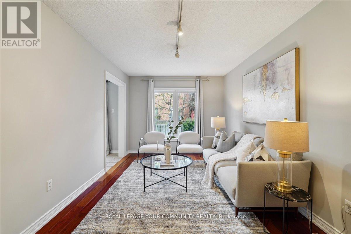 35 Timberview Drive, Vaughan, Ontario  L4J 8M2 - Photo 10 - N12573086