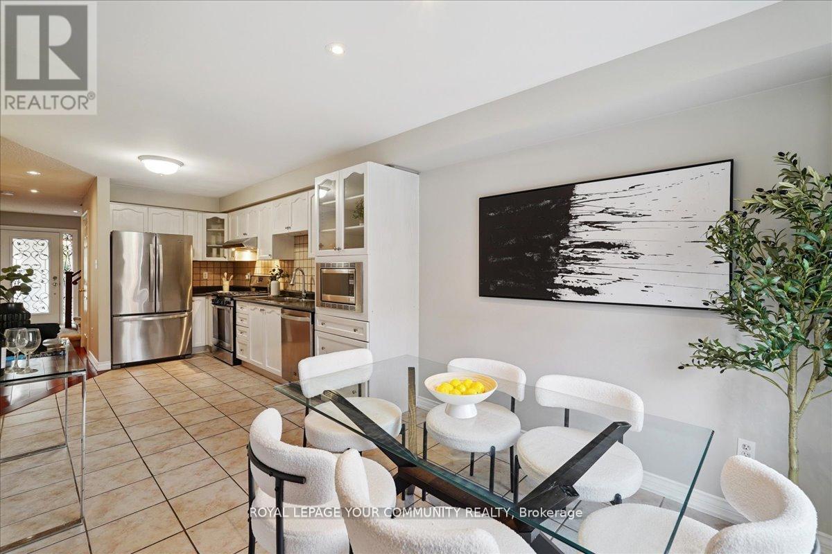 35 Timberview Drive, Vaughan, Ontario  L4J 8M2 - Photo 8 - N12573086