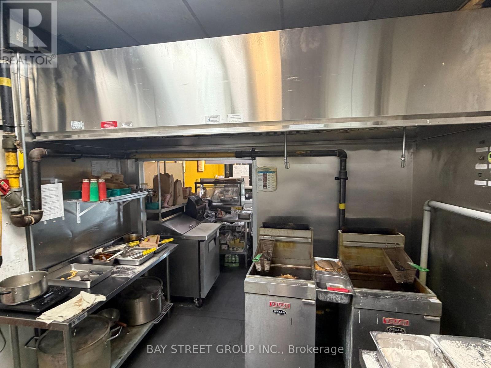 20 - 280 West Beaver Creek Road, Richmond Hill, Ontario  L4B 3Z1 - Photo 4 - N12573096