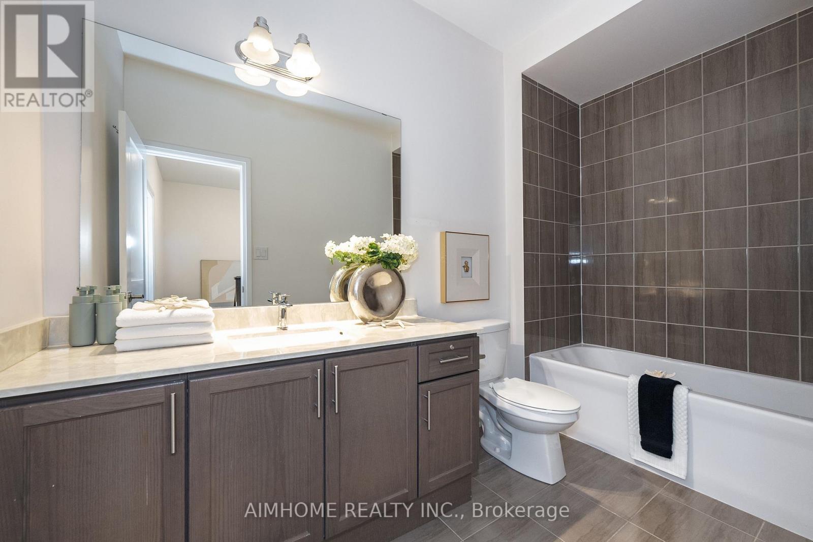 80 Causland Lane, Richmond Hill, Ontario  L4S 0G5 - Photo 15 - N12573112