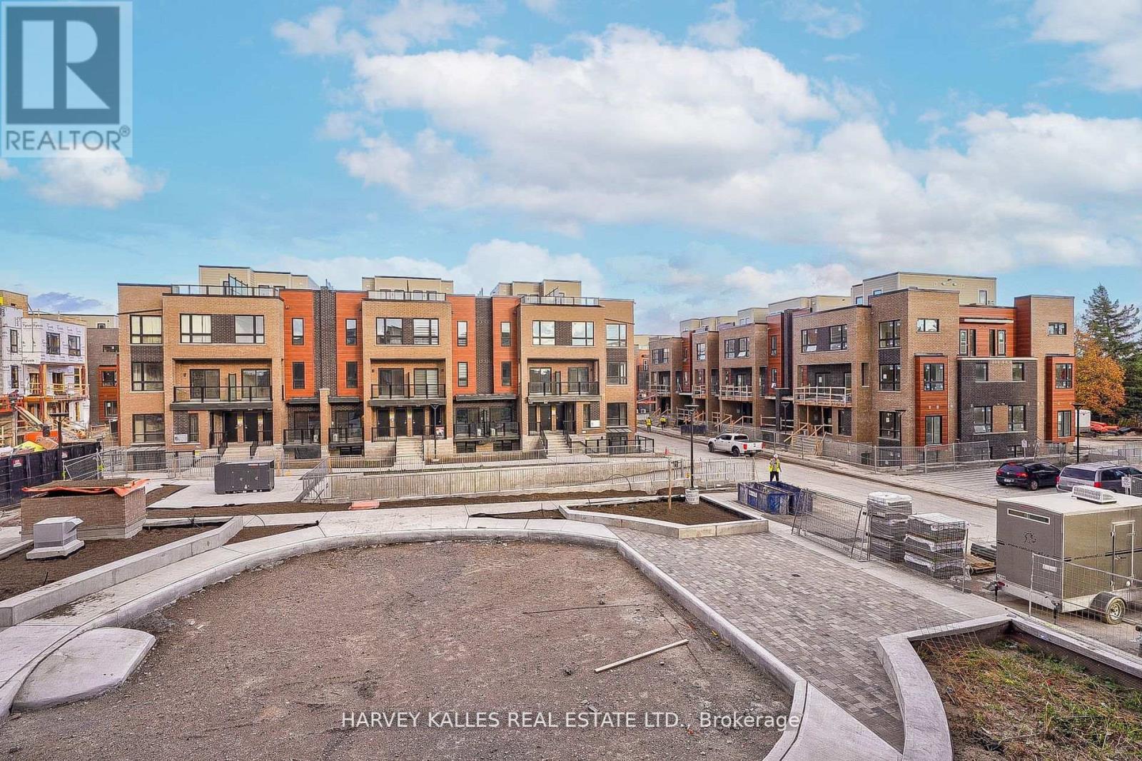 21 - 17 Lytham Green Circle, Newmarket, Ontario  L3Y 0H4 - Photo 20 - N12573114