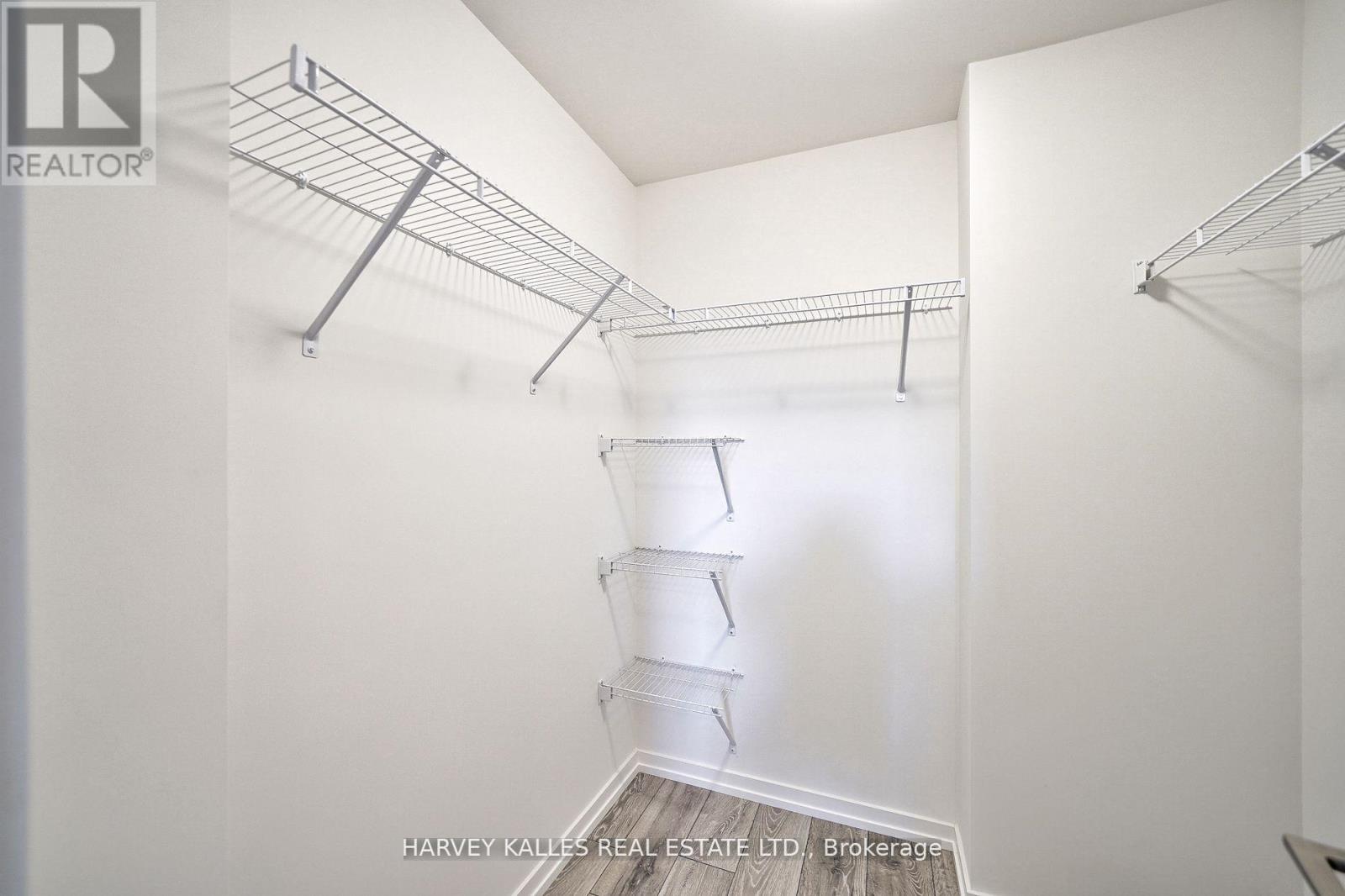 21 - 17 Lytham Green Circle, Newmarket, Ontario  L3Y 0H4 - Photo 27 - N12573114