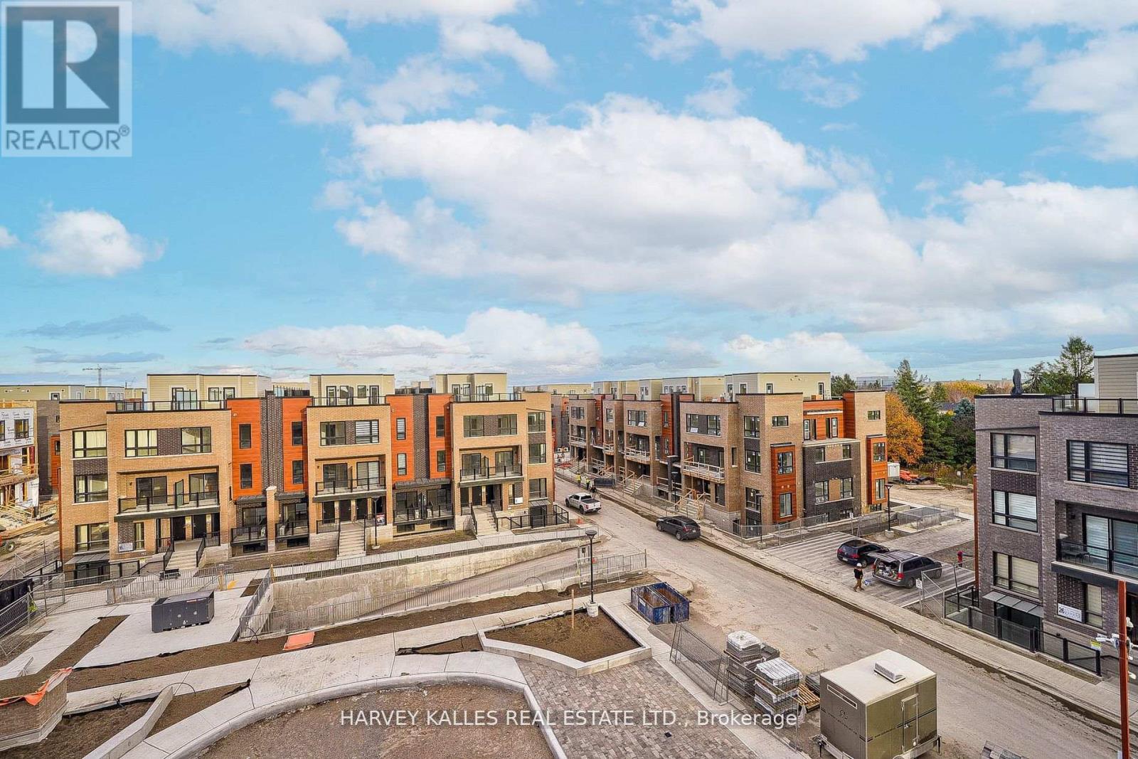 21 - 17 Lytham Green Circle, Newmarket, Ontario  L3Y 0H4 - Photo 38 - N12573114