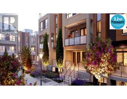 21 - 17 LYTHAM GREEN CIRCLE, Newmarket, Ontario