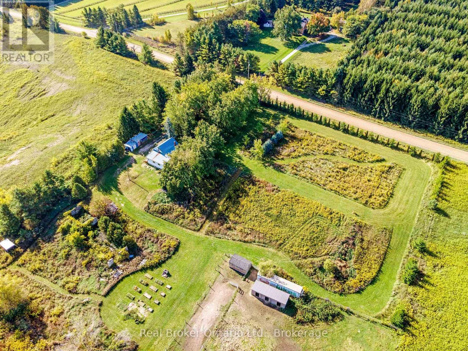 6005 Eighth Line, Erin, Ontario  N0B 1Z0 - Photo 19 - X12425784