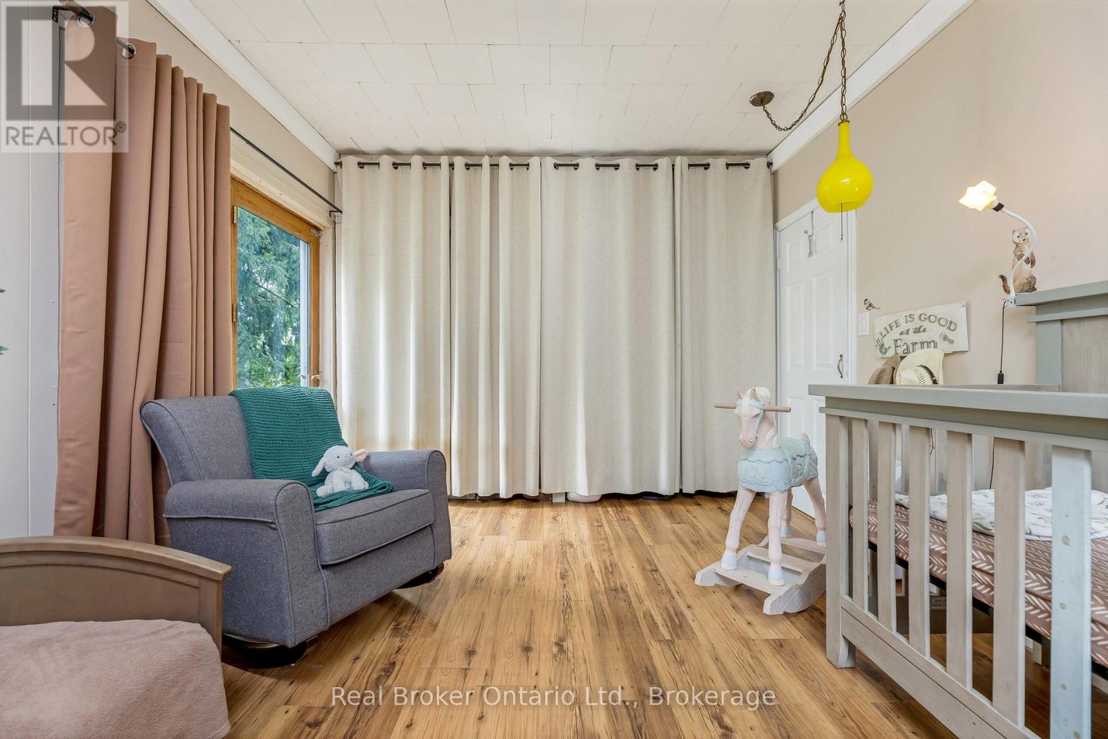 6005 Eighth Line, Erin, Ontario  N0B 1Z0 - Photo 5 - X12425784