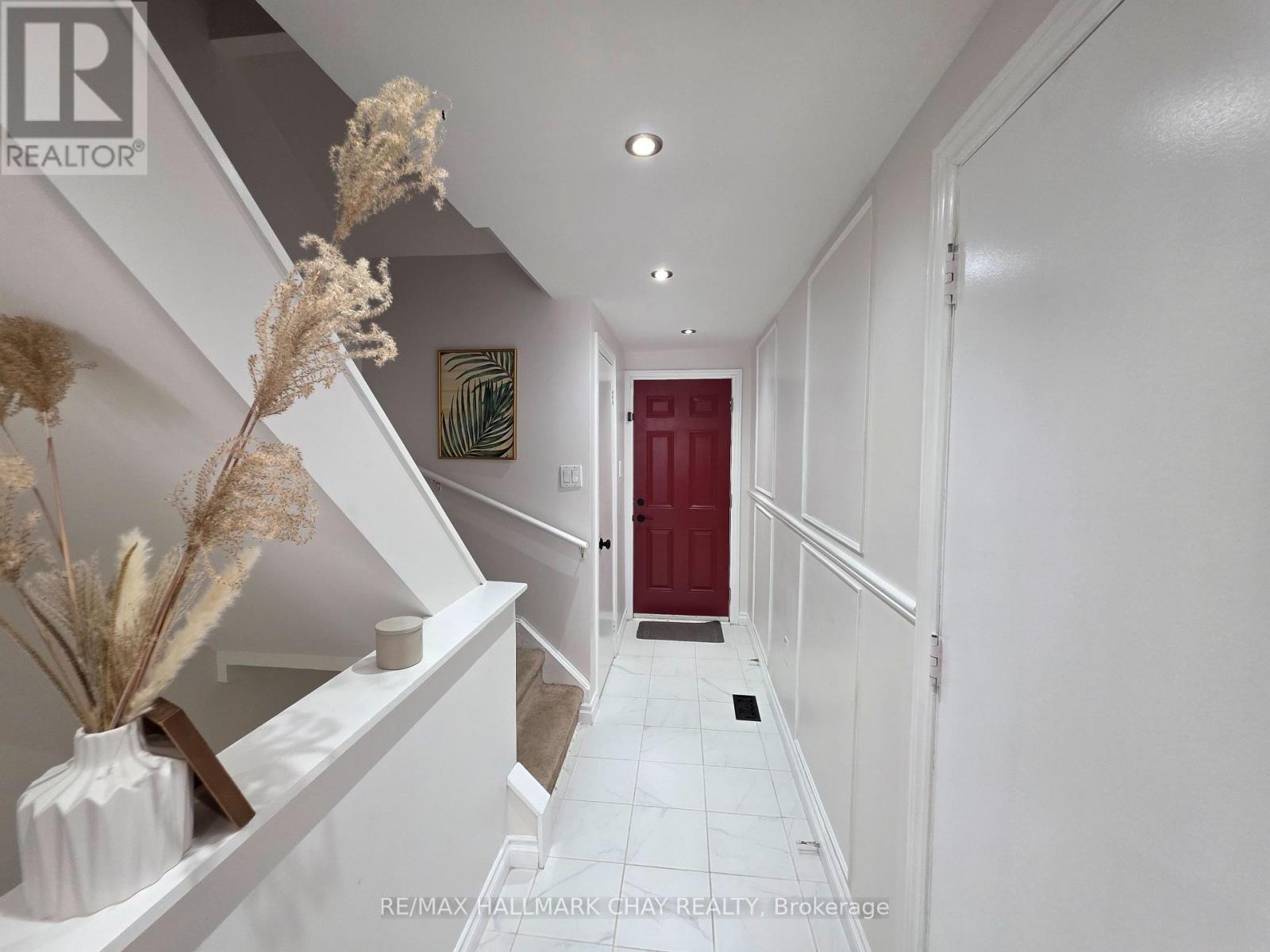 54 Shakespeare Crescent, Barrie (Letitia Heights), Ontario  L4N 6C1 - Photo 18 - S12573130