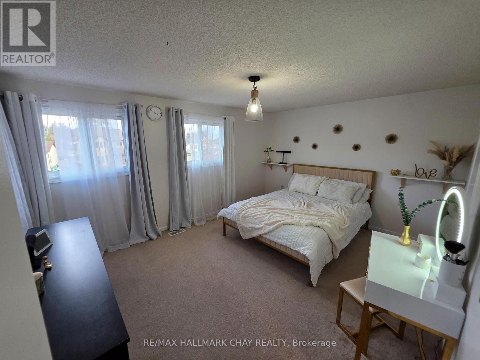 54 Shakespeare Crescent, Barrie (Letitia Heights), Ontario  L4N 6C1 - Photo 20 - S12573130