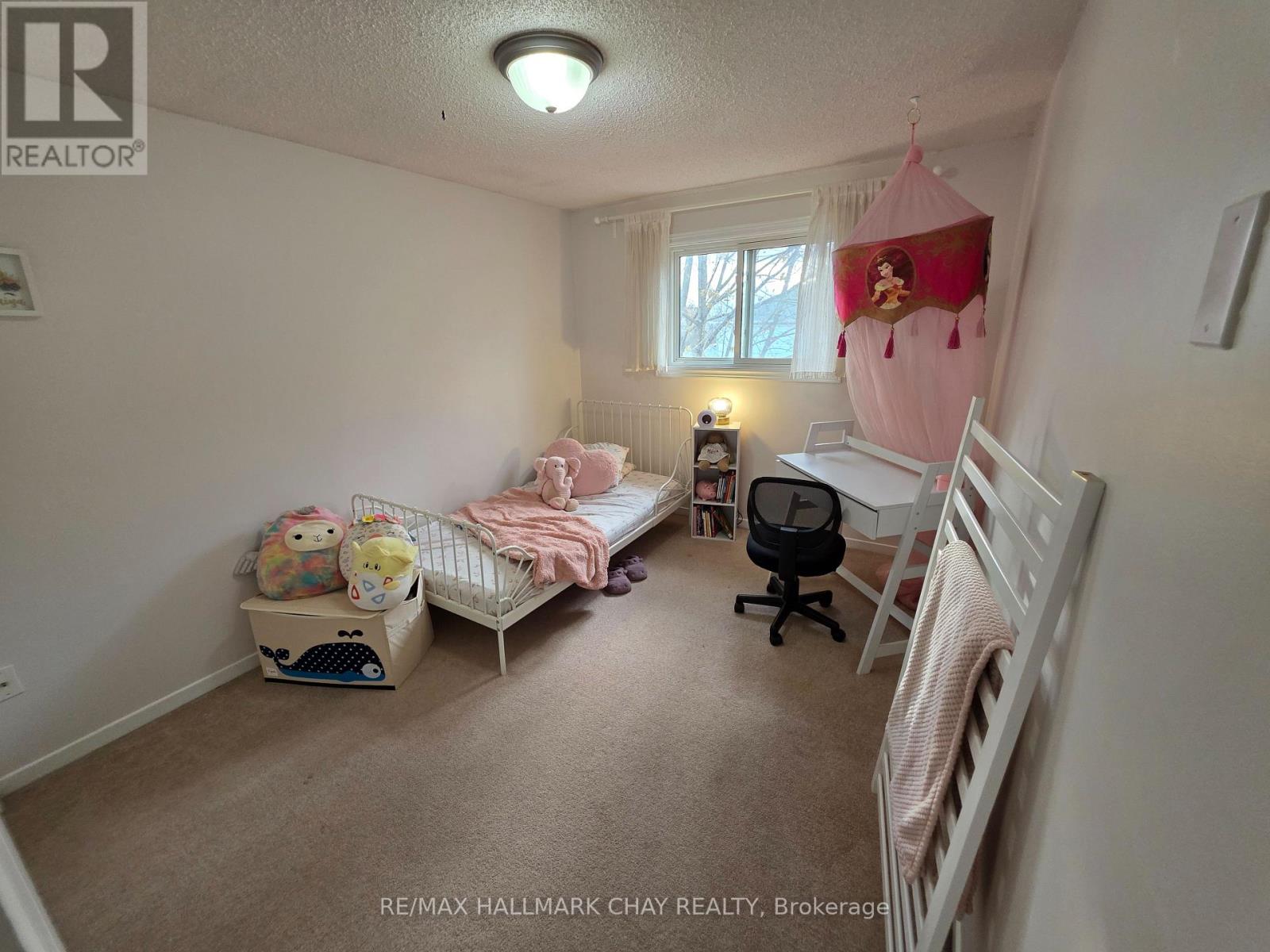 54 Shakespeare Crescent, Barrie (Letitia Heights), Ontario  L4N 6C1 - Photo 24 - S12573130