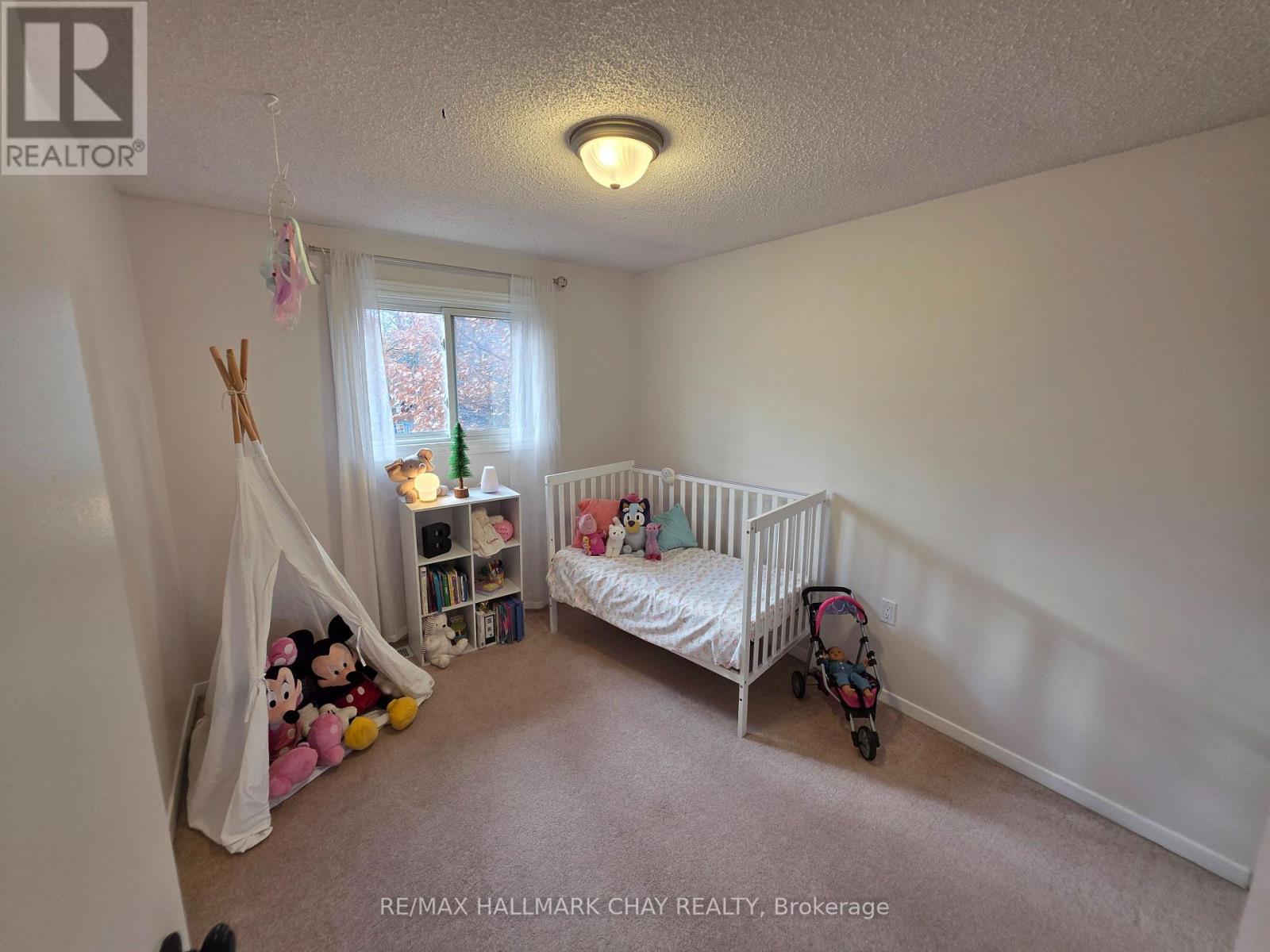 54 Shakespeare Crescent, Barrie (Letitia Heights), Ontario  L4N 6C1 - Photo 26 - S12573130