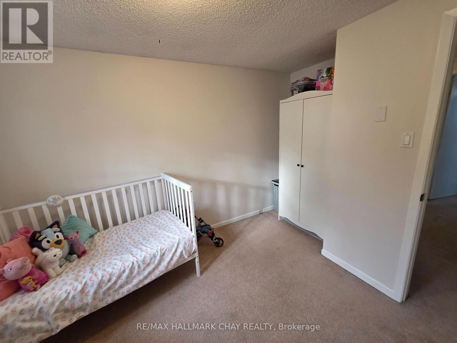 54 Shakespeare Crescent, Barrie (Letitia Heights), Ontario  L4N 6C1 - Photo 27 - S12573130