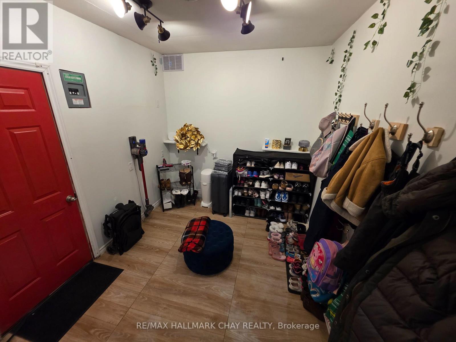 54 Shakespeare Crescent, Barrie (Letitia Heights), Ontario  L4N 6C1 - Photo 28 - S12573130