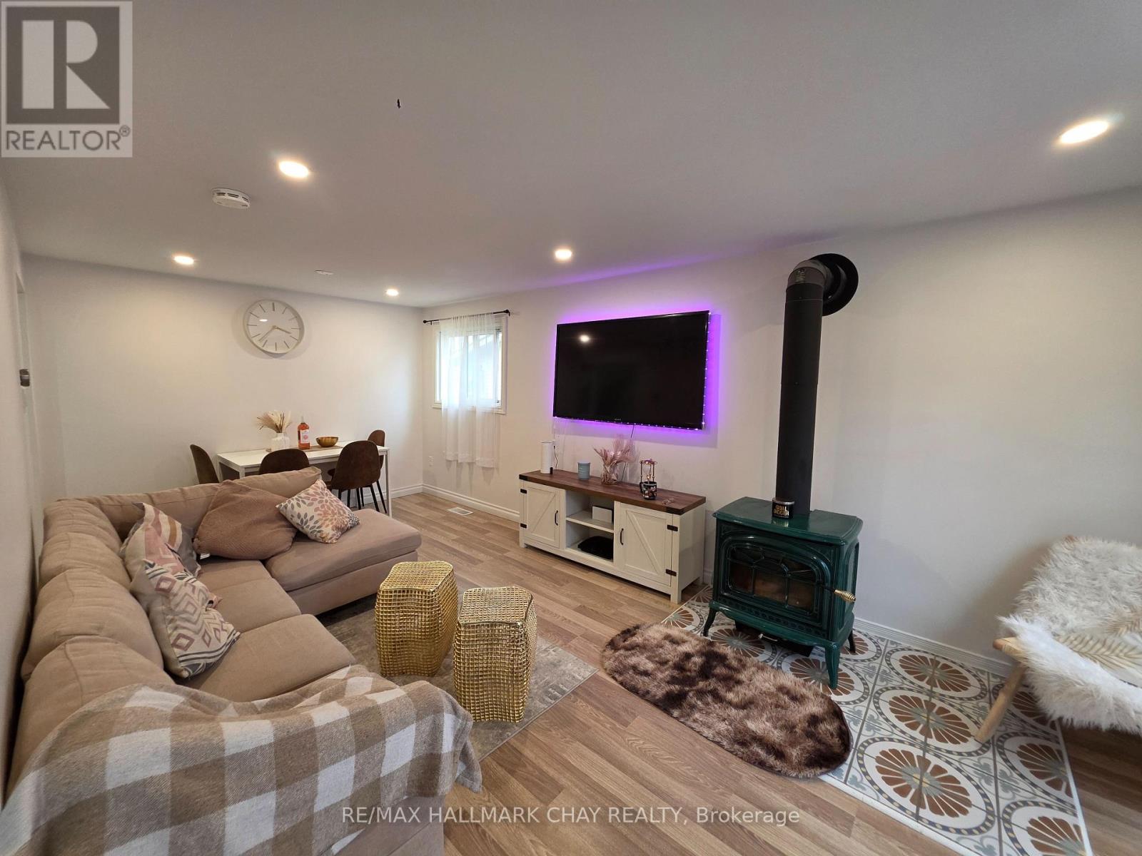 54 Shakespeare Crescent, Barrie (Letitia Heights), Ontario  L4N 6C1 - Photo 5 - S12573130