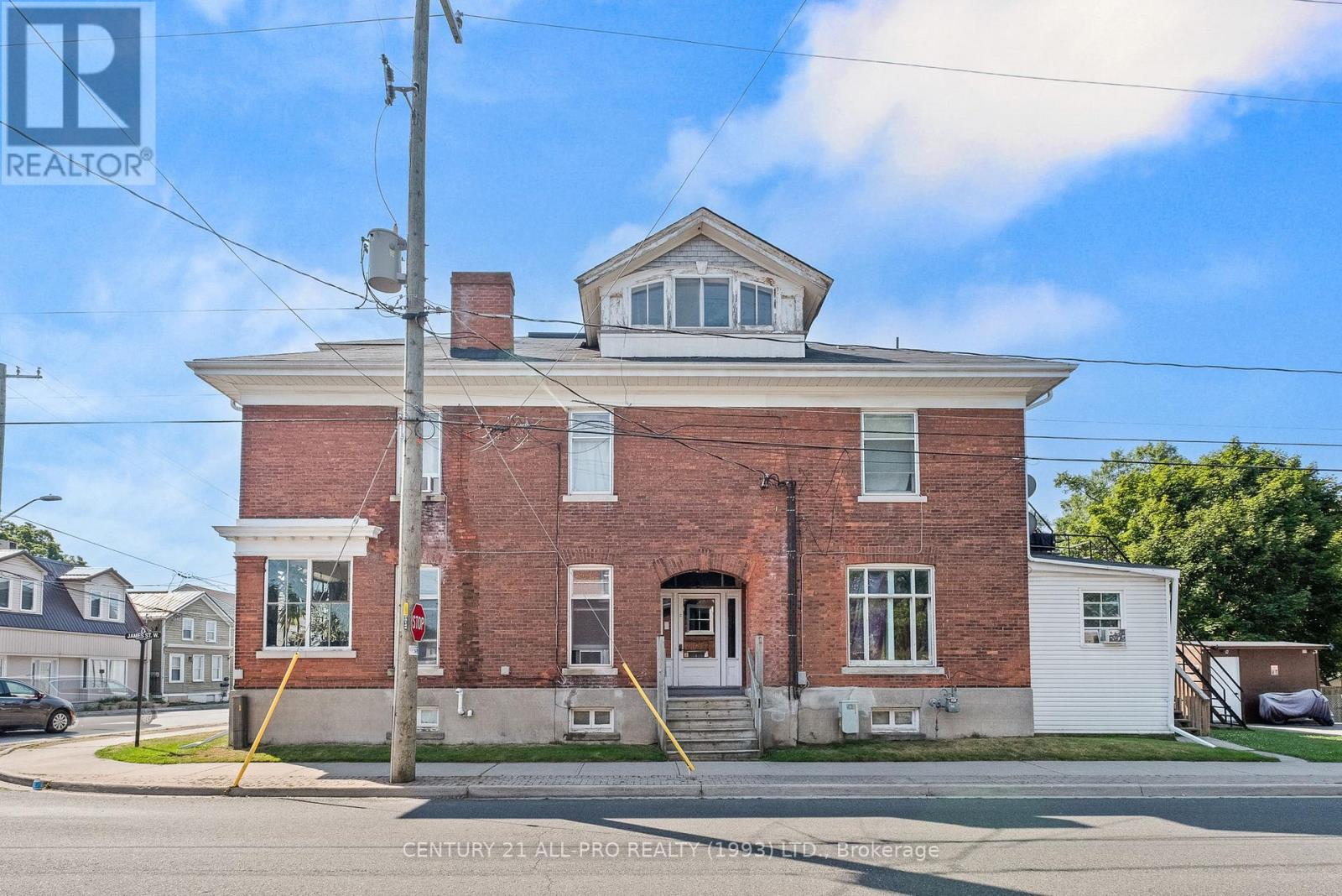 1 JAMES STREET W, Cobourg, Ontario