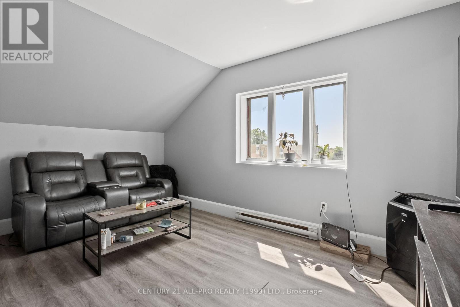 1 James Street W, Cobourg, Ontario  K9A 2J8 - Photo 21 - X12502384