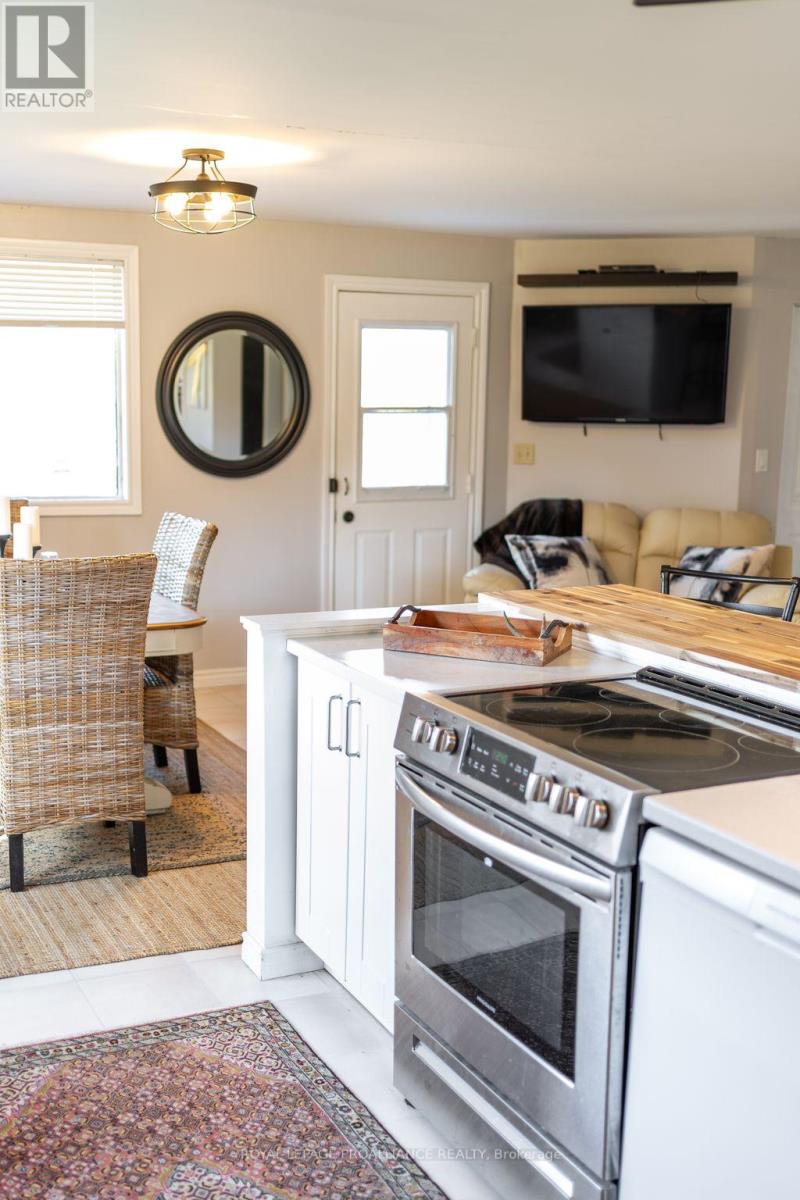 1019 Turner Way, Frontenac, Ontario  K0H 1B0 - Photo 15 - X12424070