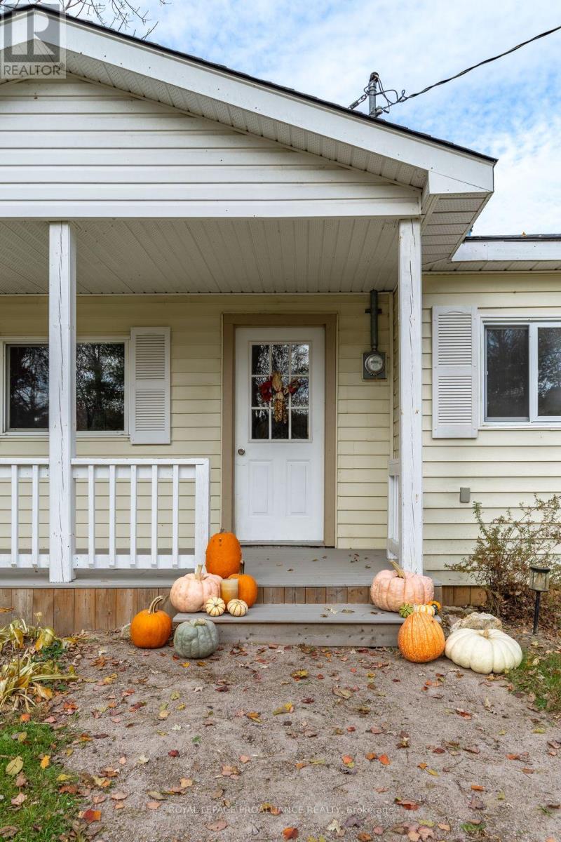 1019 Turner Way, Frontenac, Ontario  K0H 1B0 - Photo 3 - X12424070