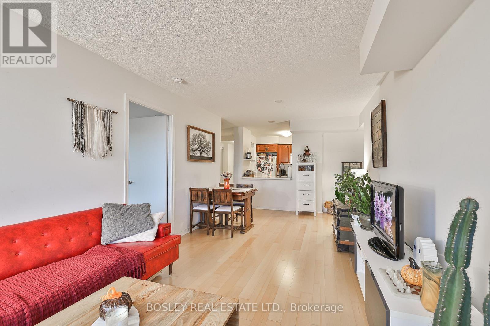 2007 - 60 Heintzman Street, Toronto, Ontario  M6P 5A1 - Photo 17 - W12573048