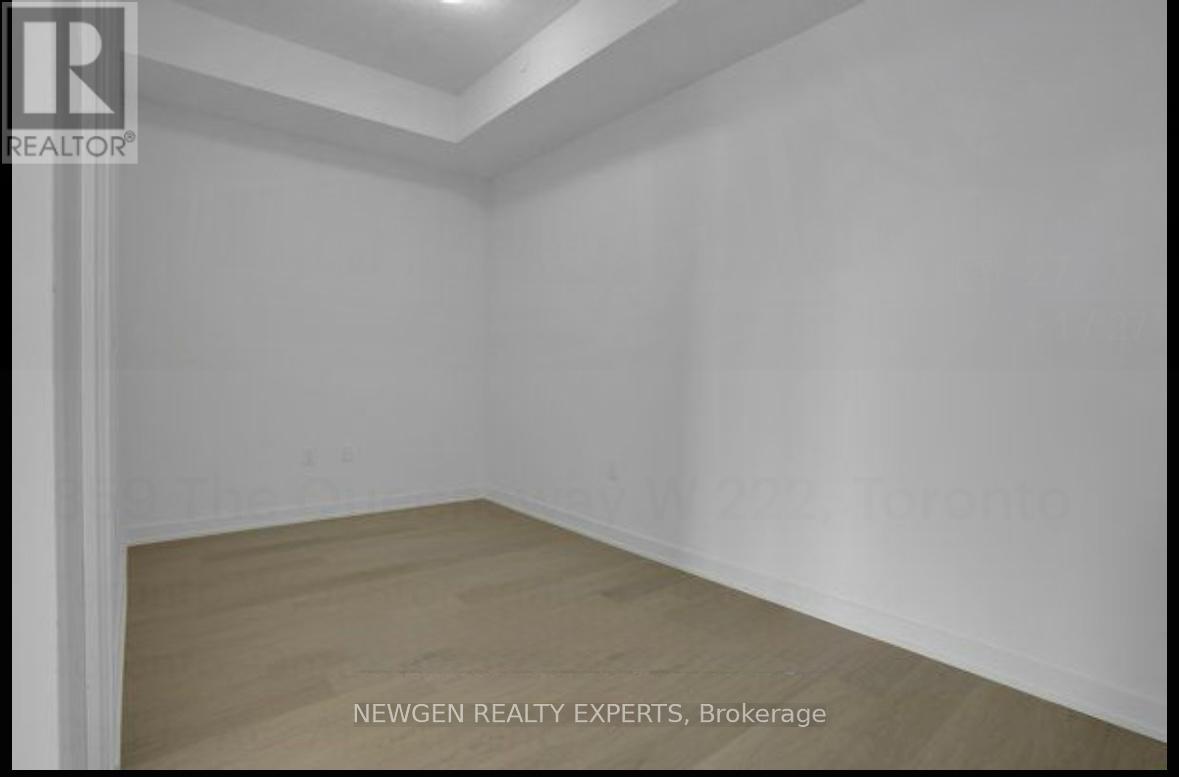 824 - 859 The Queensway, Toronto, Ontario  M8Z 1N8 - Photo 9 - W12573076