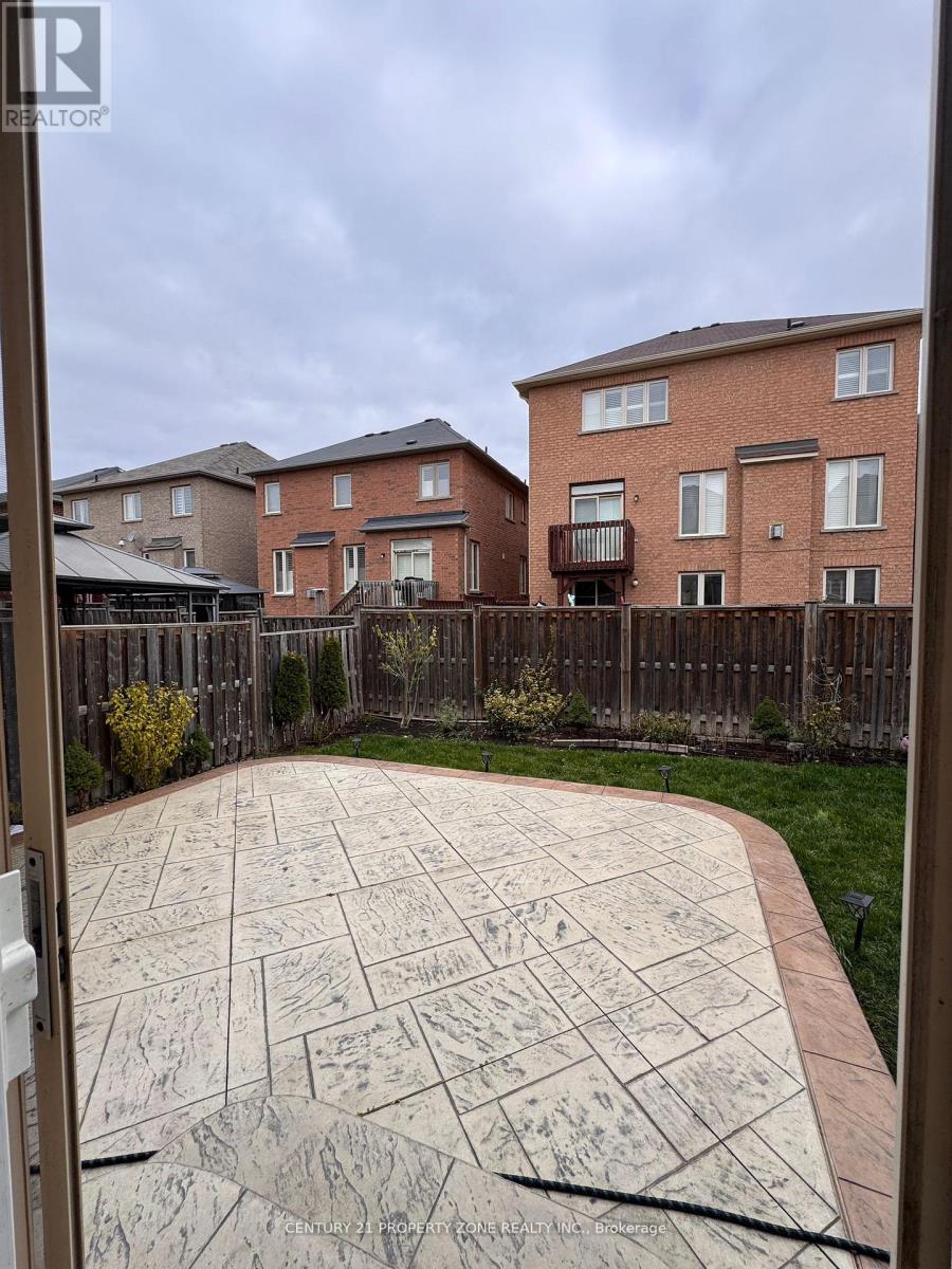 Room B - 33 Gamson Crescent, Brampton, Ontario  L6R 0V7 - Photo 20 - W12573090