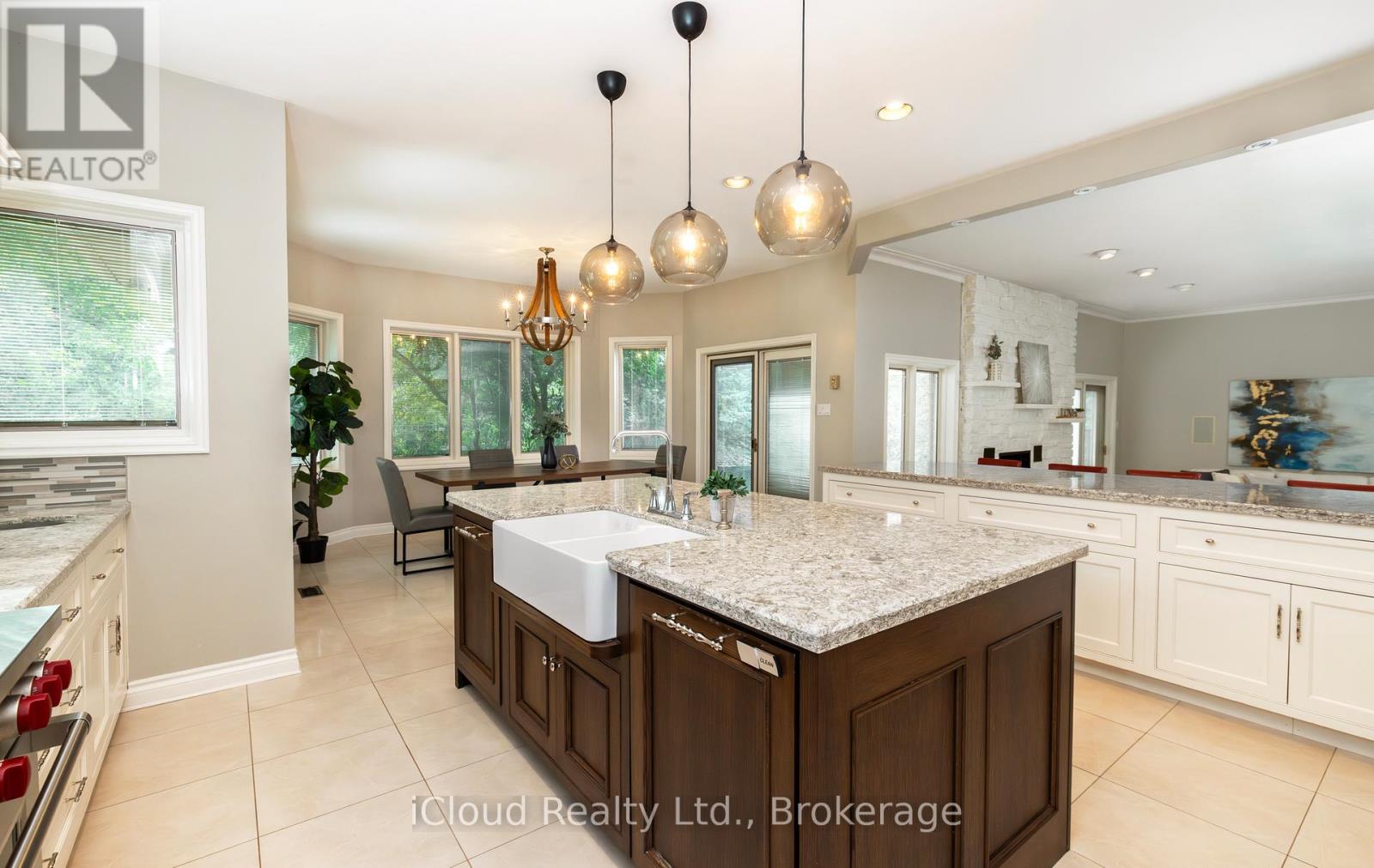 163 Wheelihan Way, Milton, Ontario  L0P 0A1 - Photo 8 - W12573104