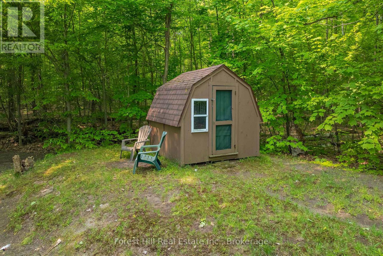 1067 West Black Lake Road, Muskoka Lakes, Ontario  P0C 1M0 - Photo 38 - X12573156