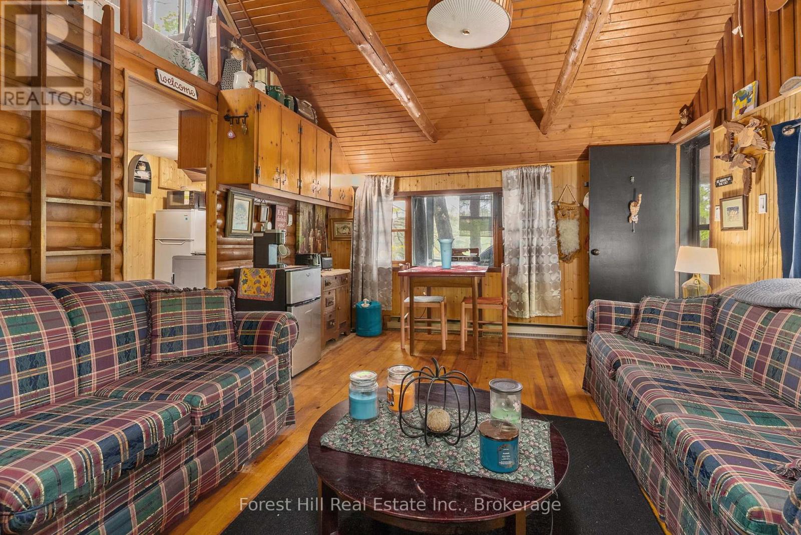 1067 West Black Lake Road, Muskoka Lakes, Ontario  P0C 1M0 - Photo 7 - X12573156