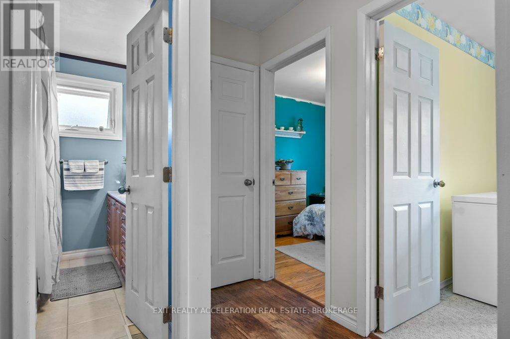 286 Barrett Boulevard, Greater Napanee, Ontario K7R 1G8 - Photo 22 - X12573204