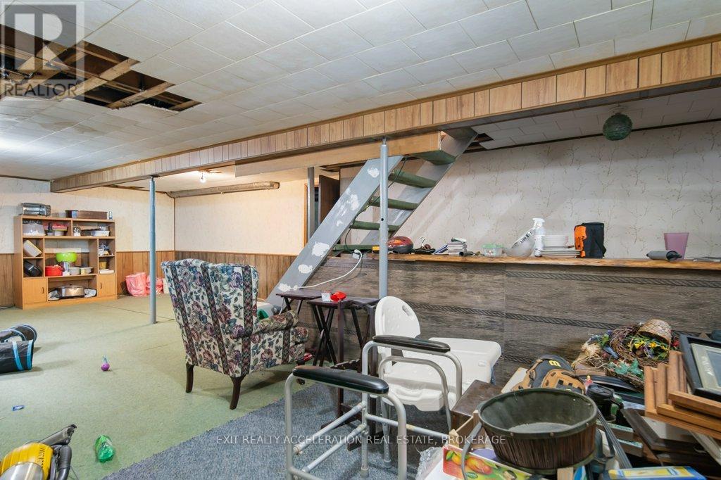 286 Barrett Boulevard, Greater Napanee, Ontario K7R 1G8 - Photo 32 - X12573204