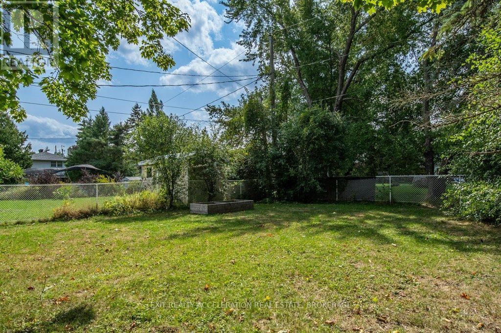 286 Barrett Boulevard, Greater Napanee, Ontario K7R 1G8 - Photo 42 - X12573204