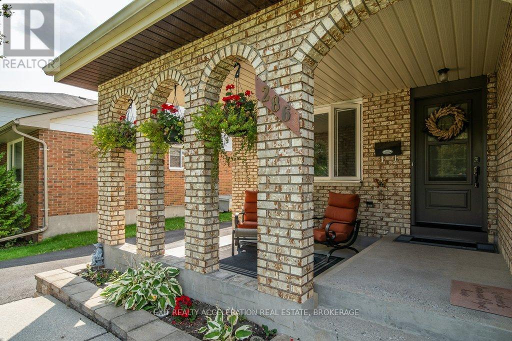 286 Barrett Boulevard, Greater Napanee, Ontario K7R 1G8 - Photo 5 - X12573204