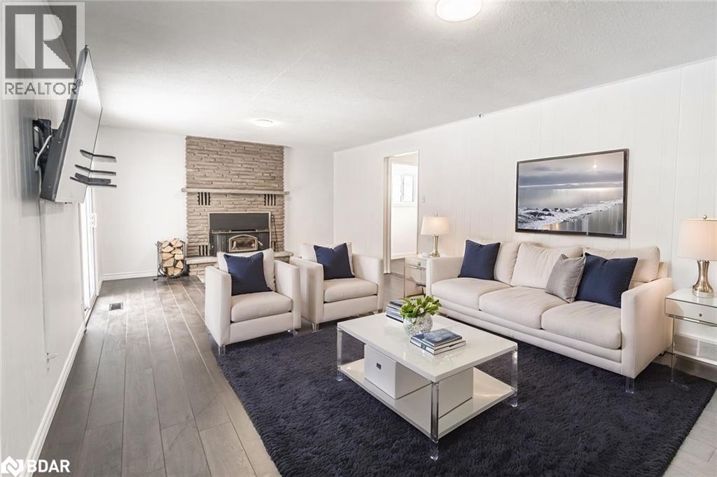 5853 Yonge Street, Innisfil, Ontario L0L 1K0 - Photo 11 - 40780757