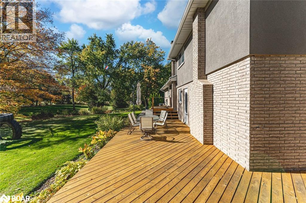 5853 Yonge Street, Innisfil, Ontario L0L 1K0 - Photo 16 - 40780757