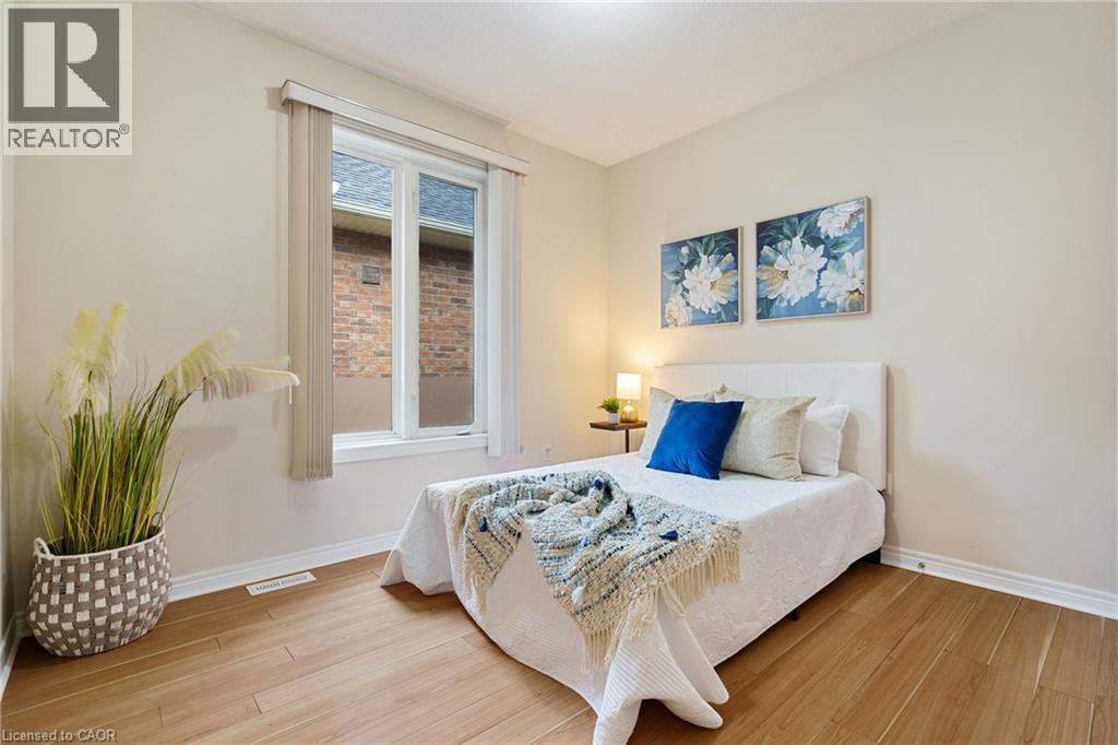 25 Sidare Court, Grimsby, Ontario  L3M 4E8 - Photo 16 - 40786109