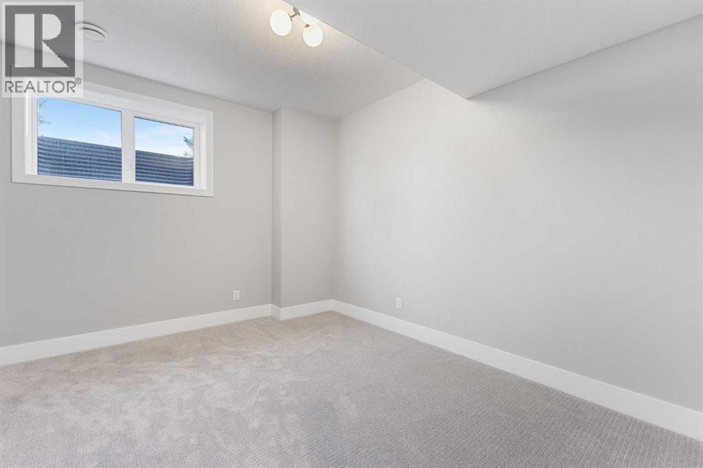 100 West Glen Crescent Sw, Calgary, Alberta  T3C 2X4 - Photo 35 - A2269677