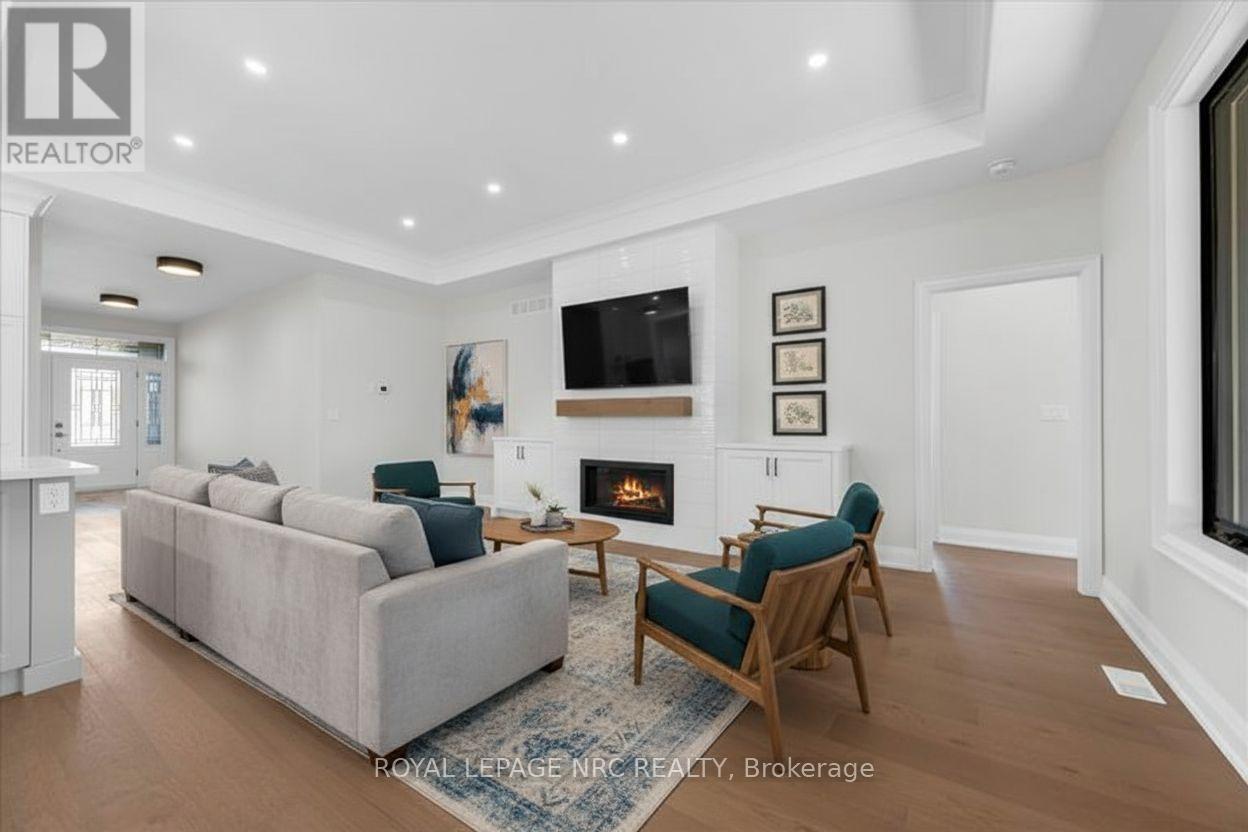 207 Forks Road, Welland, Ontario L3B 6C5 - Photo 21 - X12441544