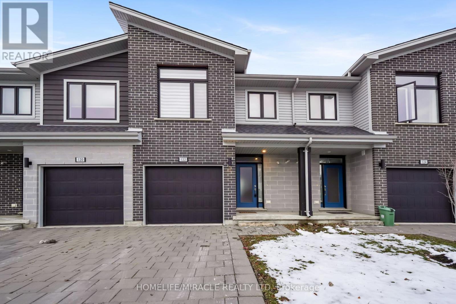 177 Edgevalley Road, London East, Ontario  N5V 0C5 - Photo 2 - X12573000