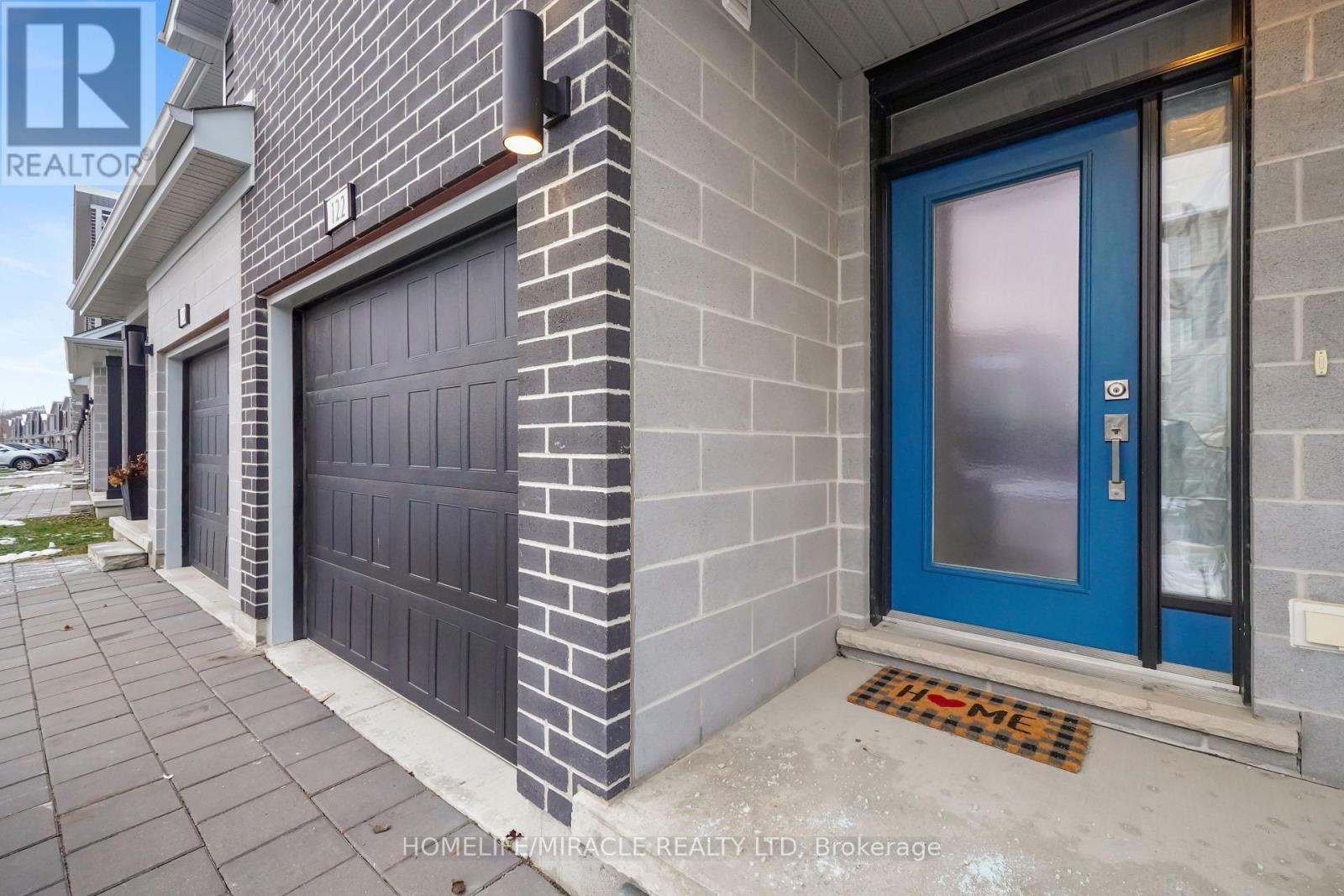 177 Edgevalley Road, London East, Ontario  N5V 0C5 - Photo 3 - X12573000