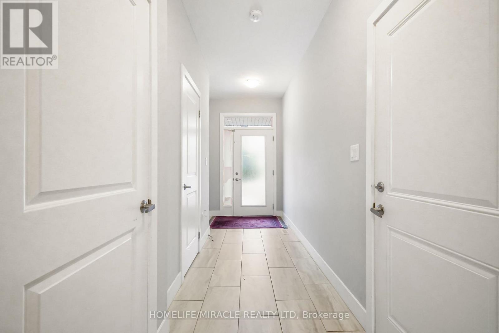 177 Edgevalley Road, London East, Ontario  N5V 0C5 - Photo 4 - X12573000