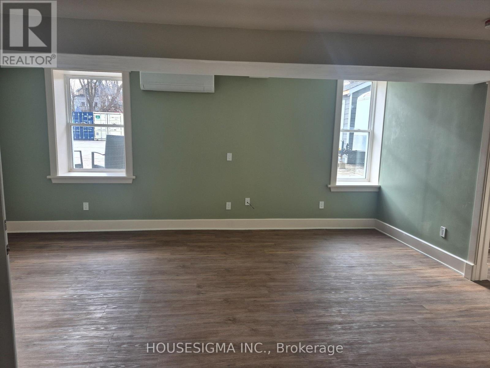 1 - 251 10th Street, Hanover, Ontario  N4N 1P1 - Photo 3 - X12573040