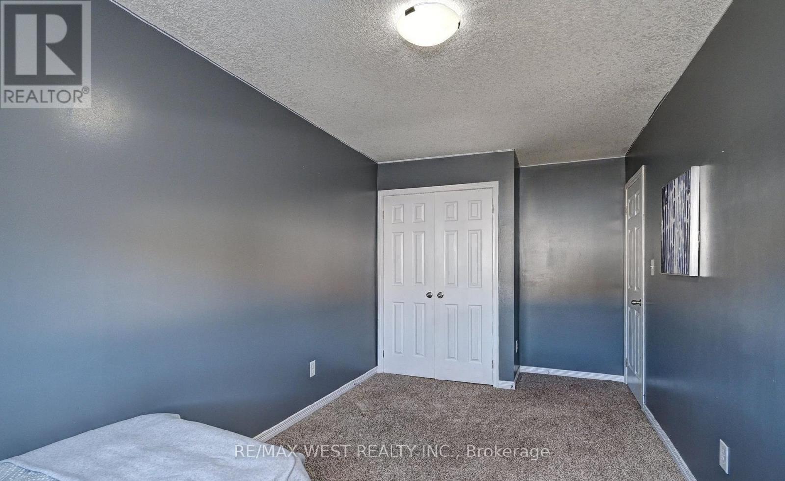 21 Machado Street, Kitchener, Ontario  N2R 0C1 - Photo 30 - X12573050