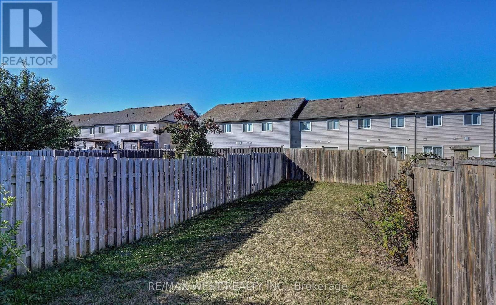 21 Machado Street, Kitchener, Ontario  N2R 0C1 - Photo 40 - X12573050